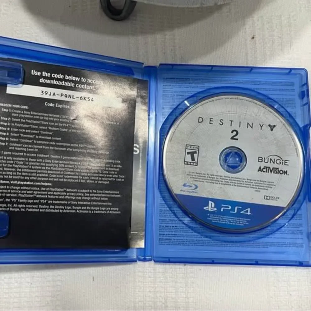 PS4 Destiny Lot - Destiny: The Taken King - Legendary Edition and Destiny 2